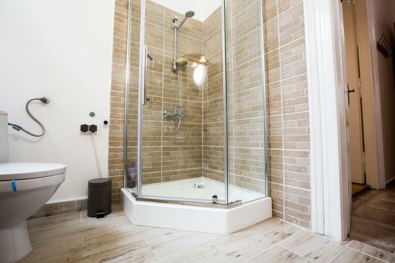 Art Downtown Alecsandri St Luxury Apartment オラデア エクステリア 写真
